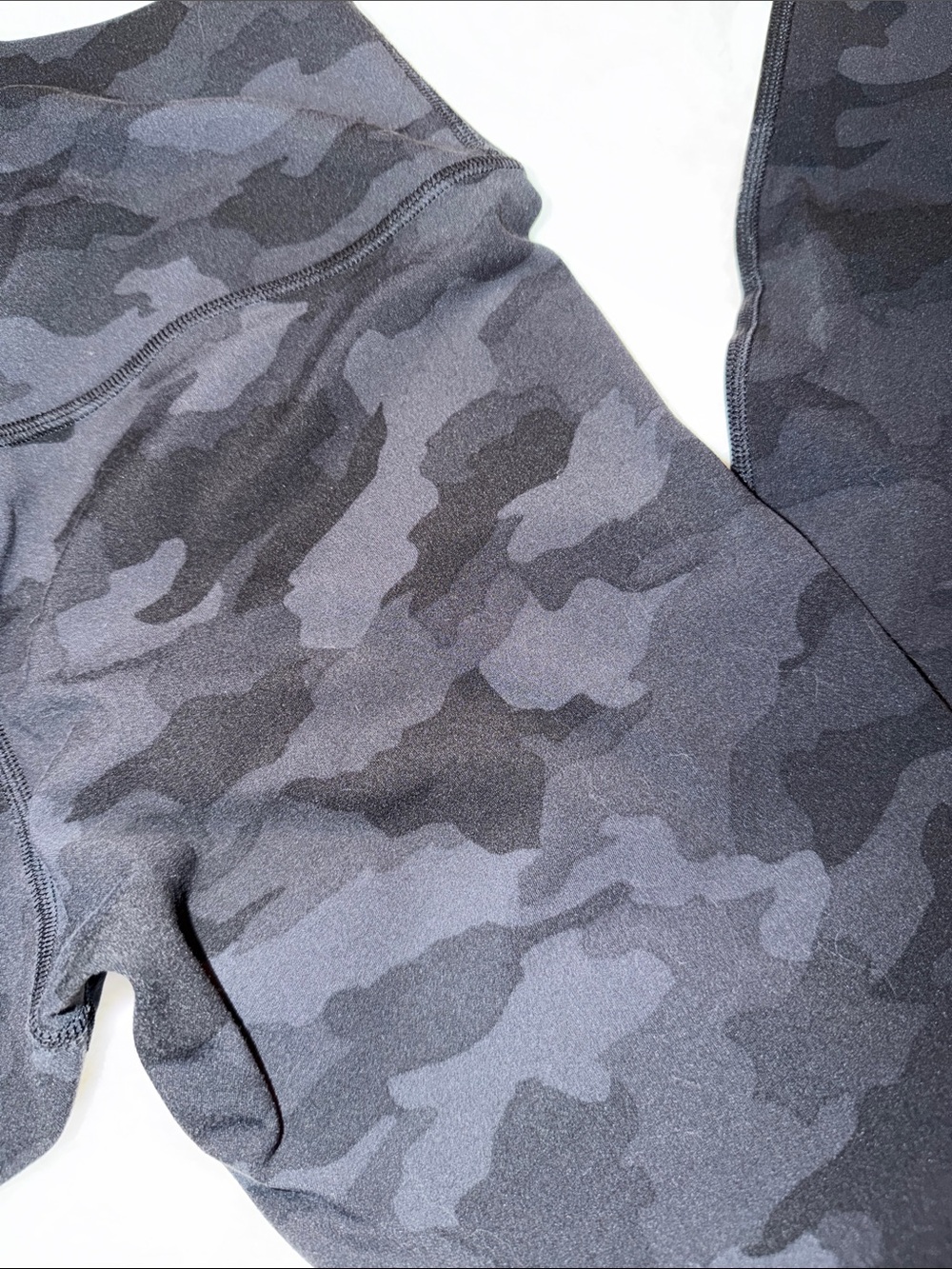 Lululemon Leggings - Picture 4 of 6